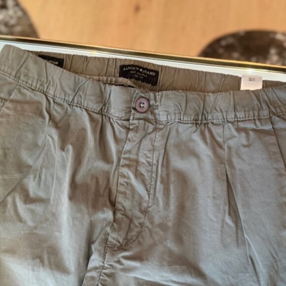 NWOT Lucky Brand Men's Slim Jogger in Army Green - Size M - Picture 3 of 8